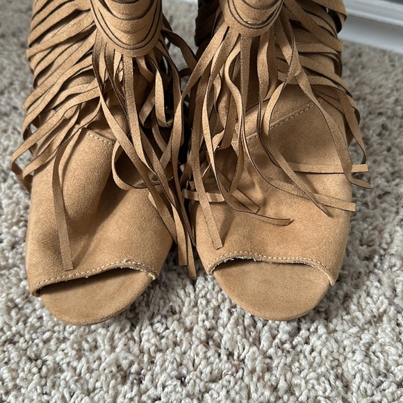 Tan fringed high heels Charlotte Russe brown booties open toe stilettos - Picture 6 of 6
